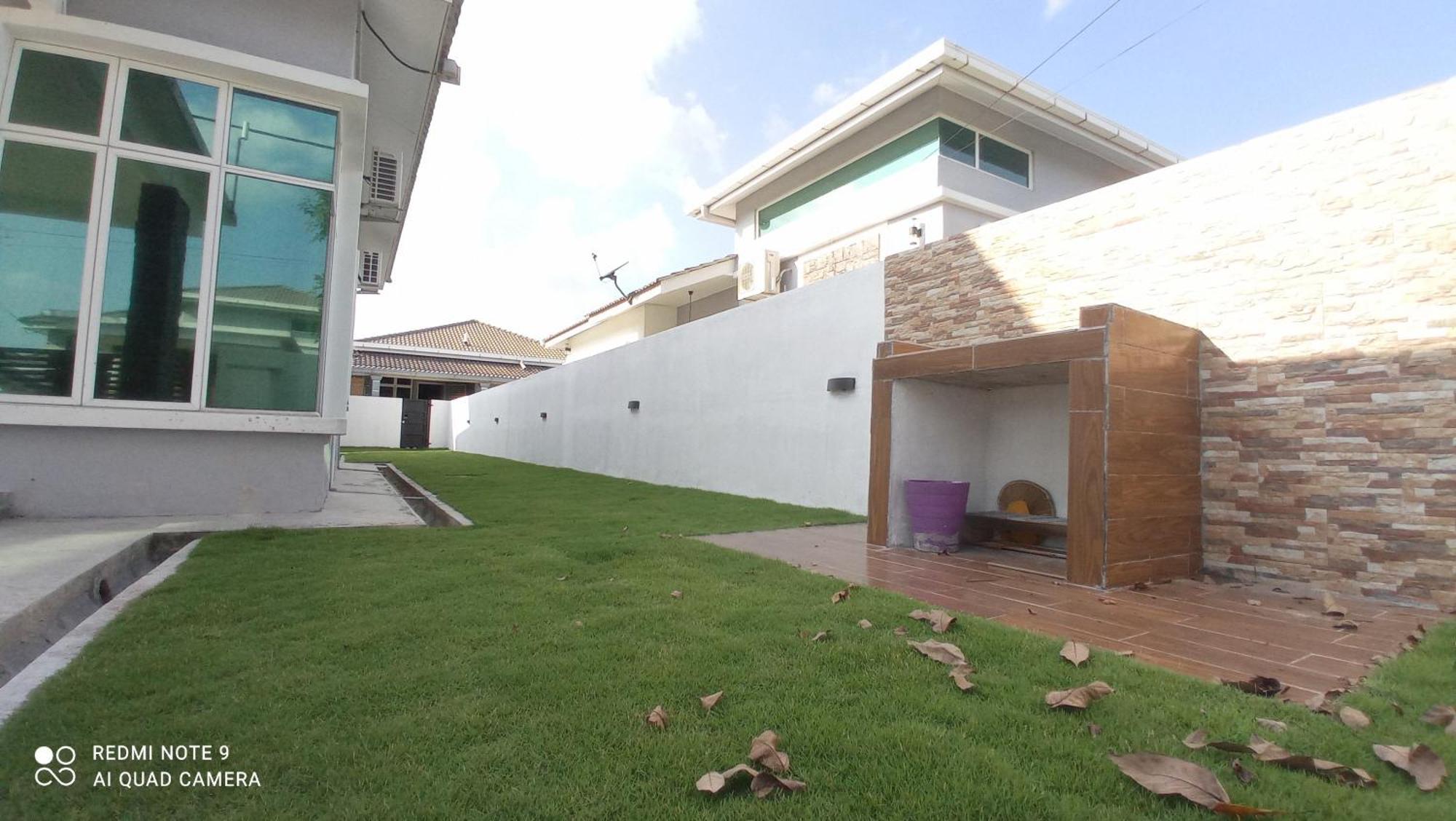 D'zahra - With 30ft Private Pool